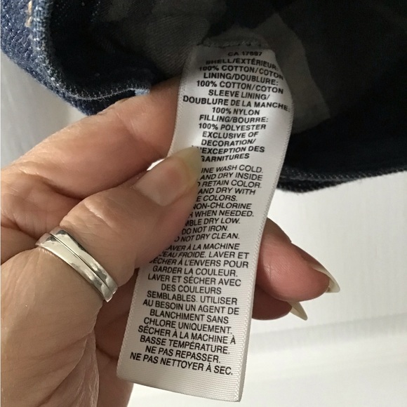 Boys Gap Kids Vintage look denim jacket. - Picture 3 of 4